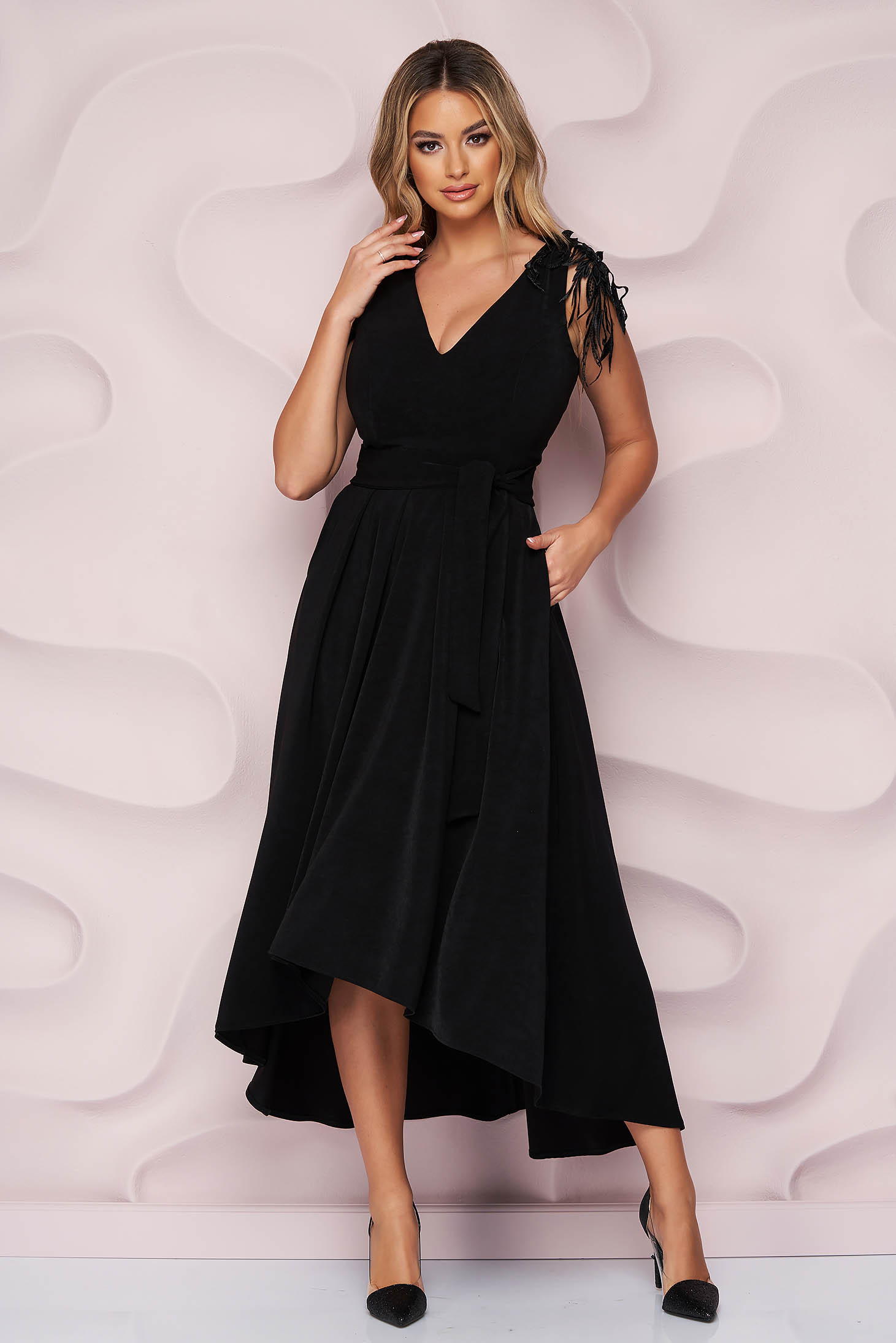 Dress StarShinerS black asymmetrical occasional cloche from satin sleeveless with lace details
