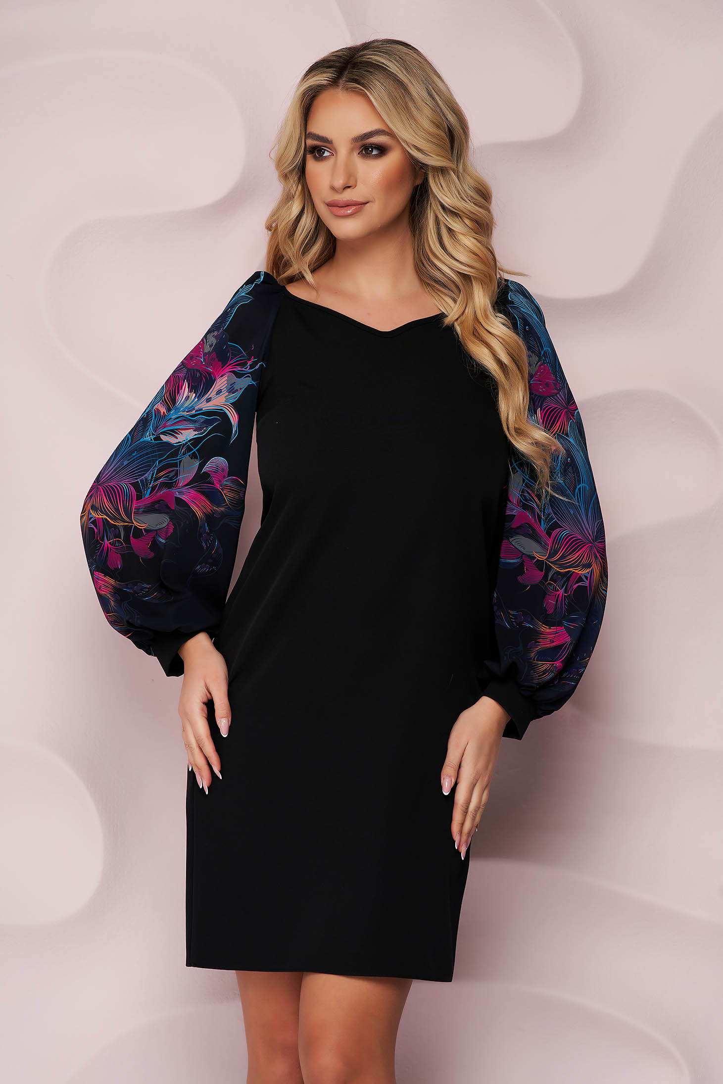 StarShinerS dress with floral prints with puffed sleeves straight