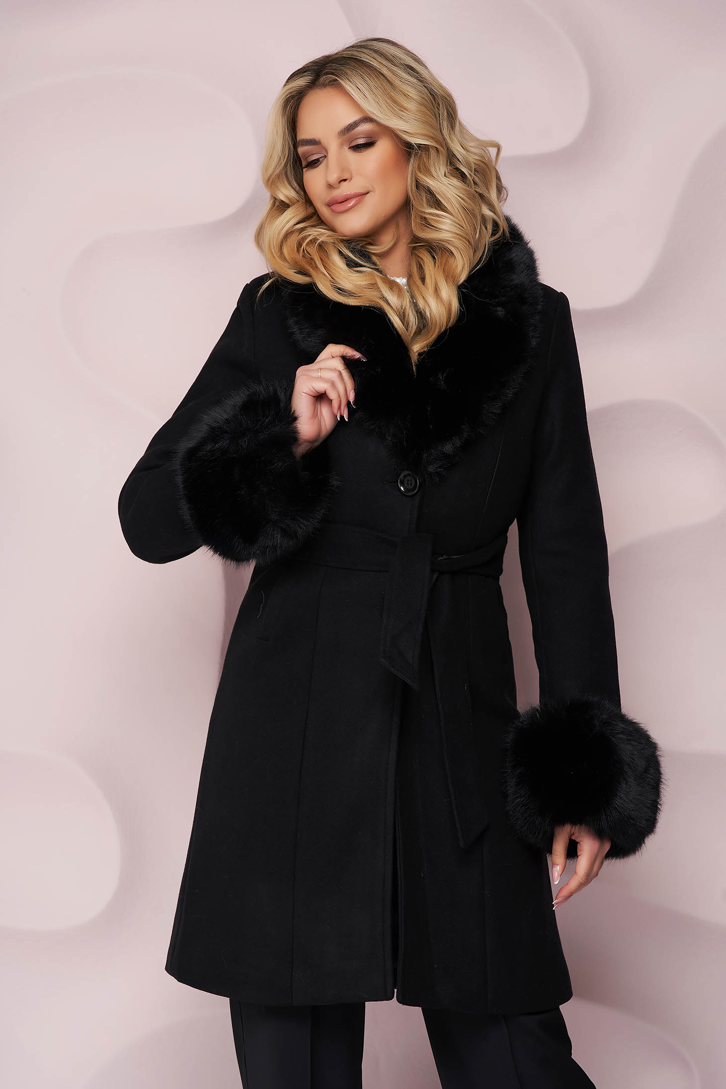 black coat with detachable faux fur collar