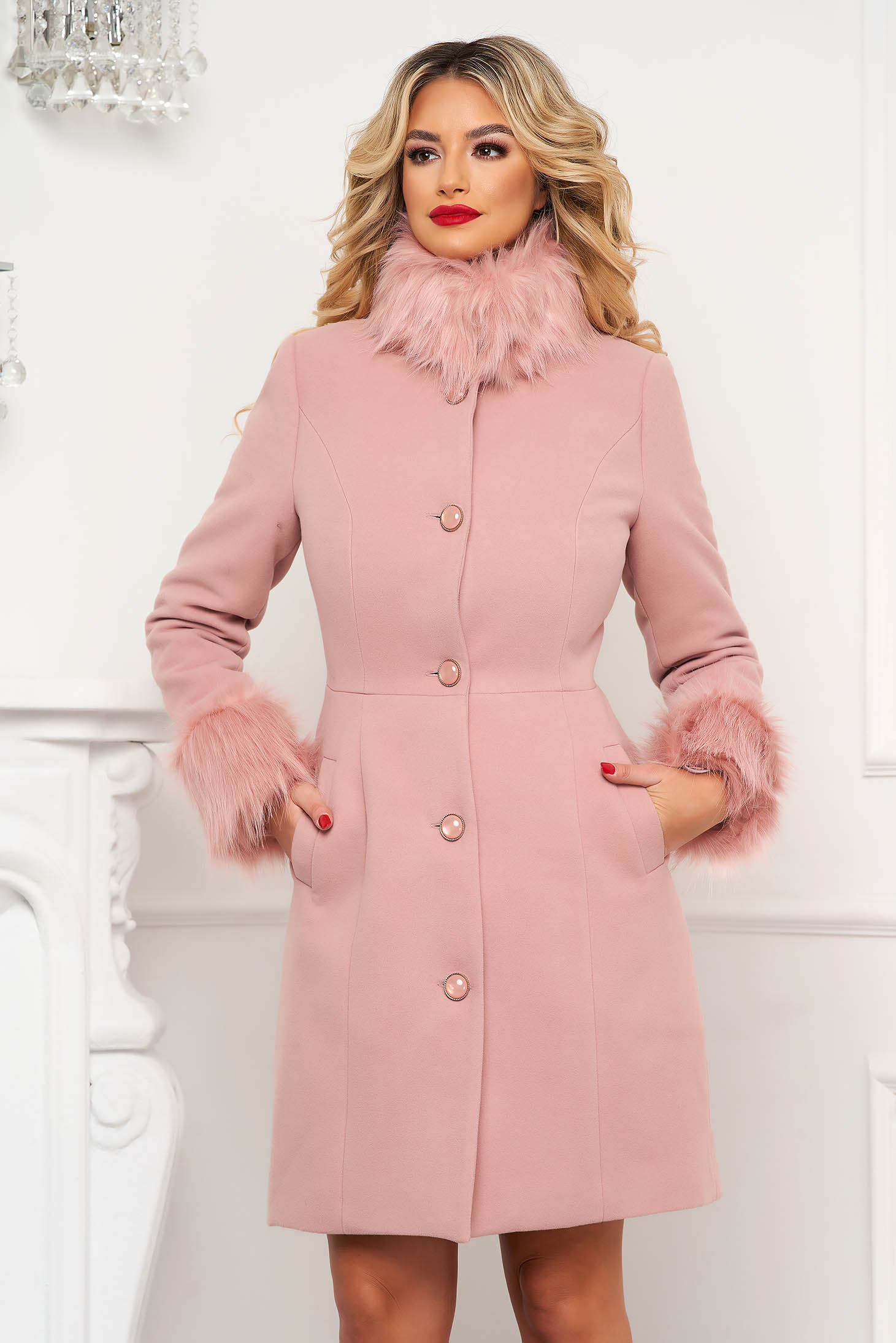 Lightpink coat tented fur collar cloth