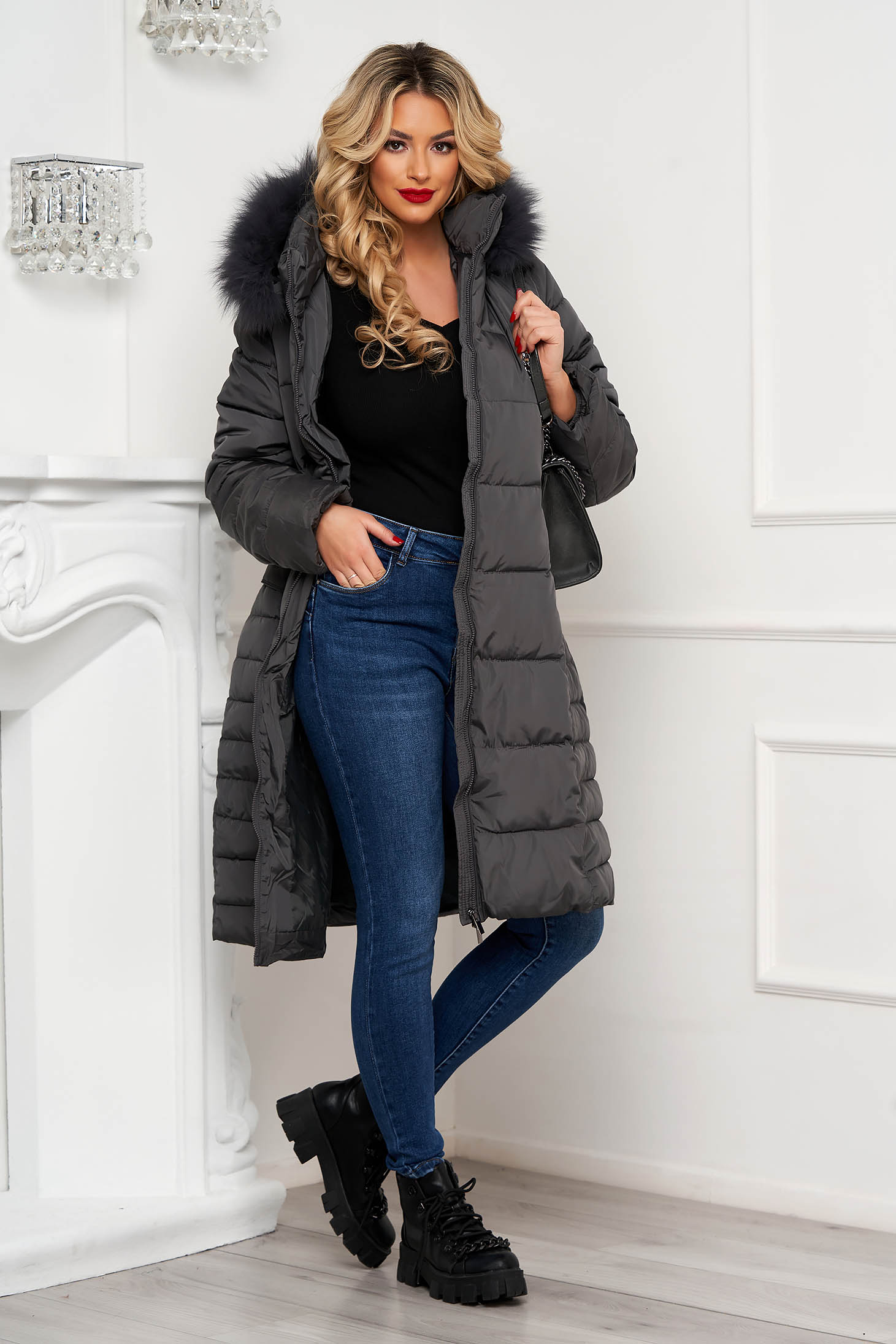 Darkgrey jacket loose fit from slicker detachable hood with faux fur accessory