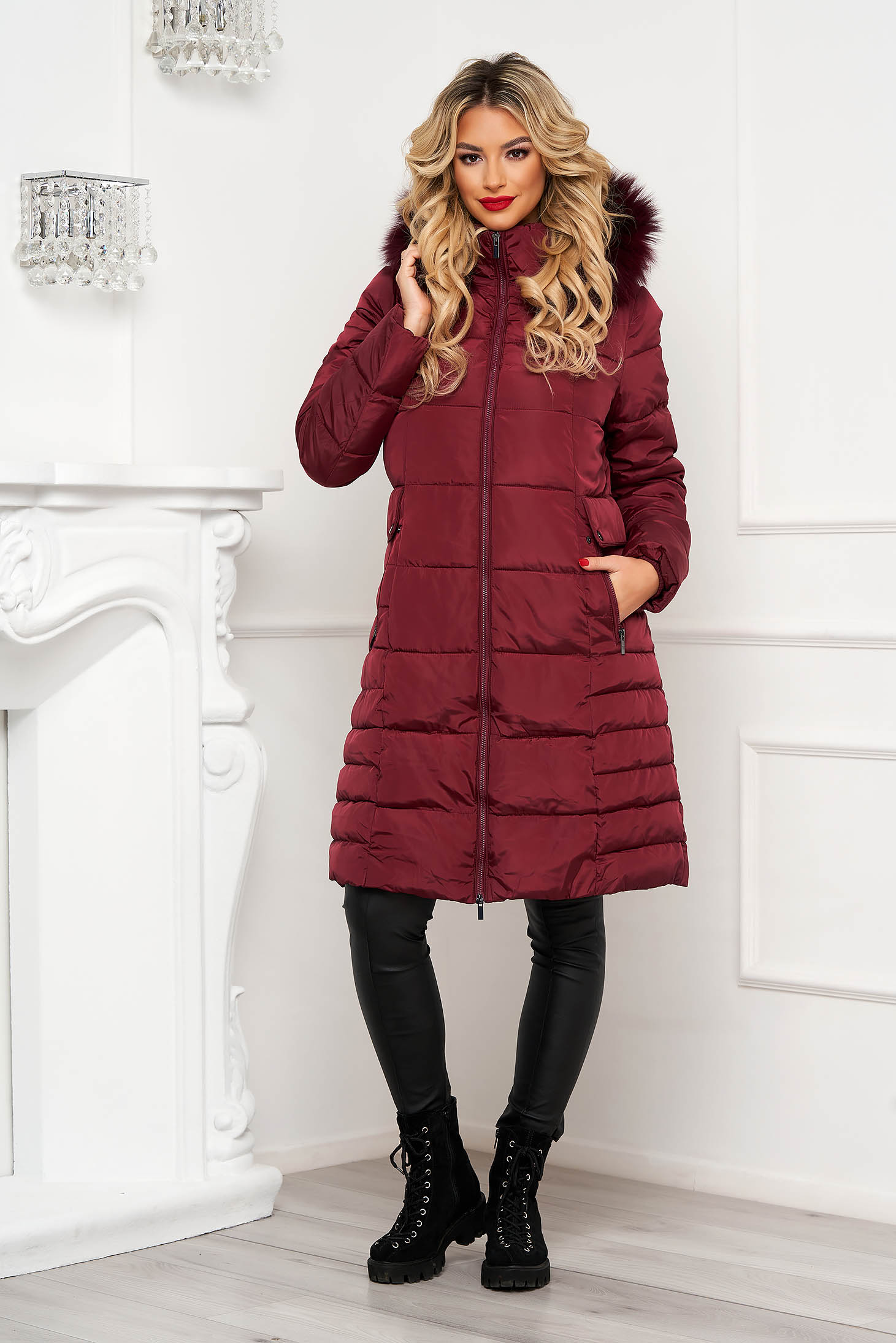 Burgundy jacket loose fit from slicker detachable hood with faux fur accessory