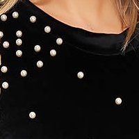 Rochie SunShine neagra eleganta din catifea cu aplicatii cu perle