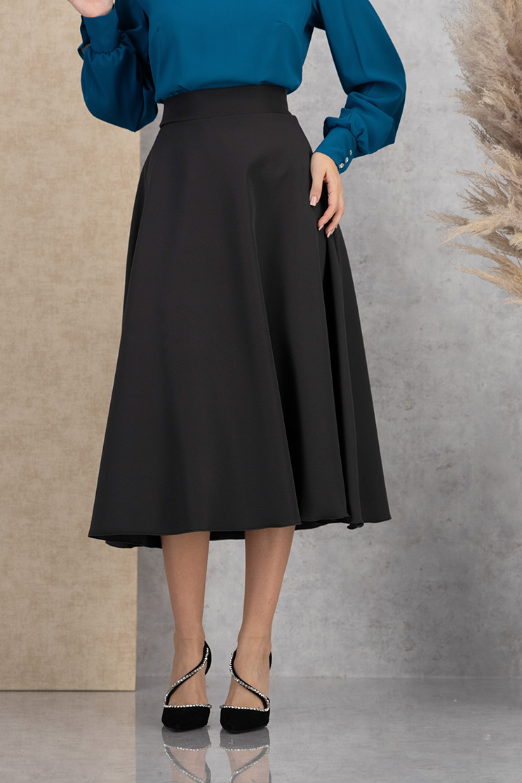 Fusta din stofa elastica neagra midi in clos - StarShinerS 1 - StarShinerS.ro