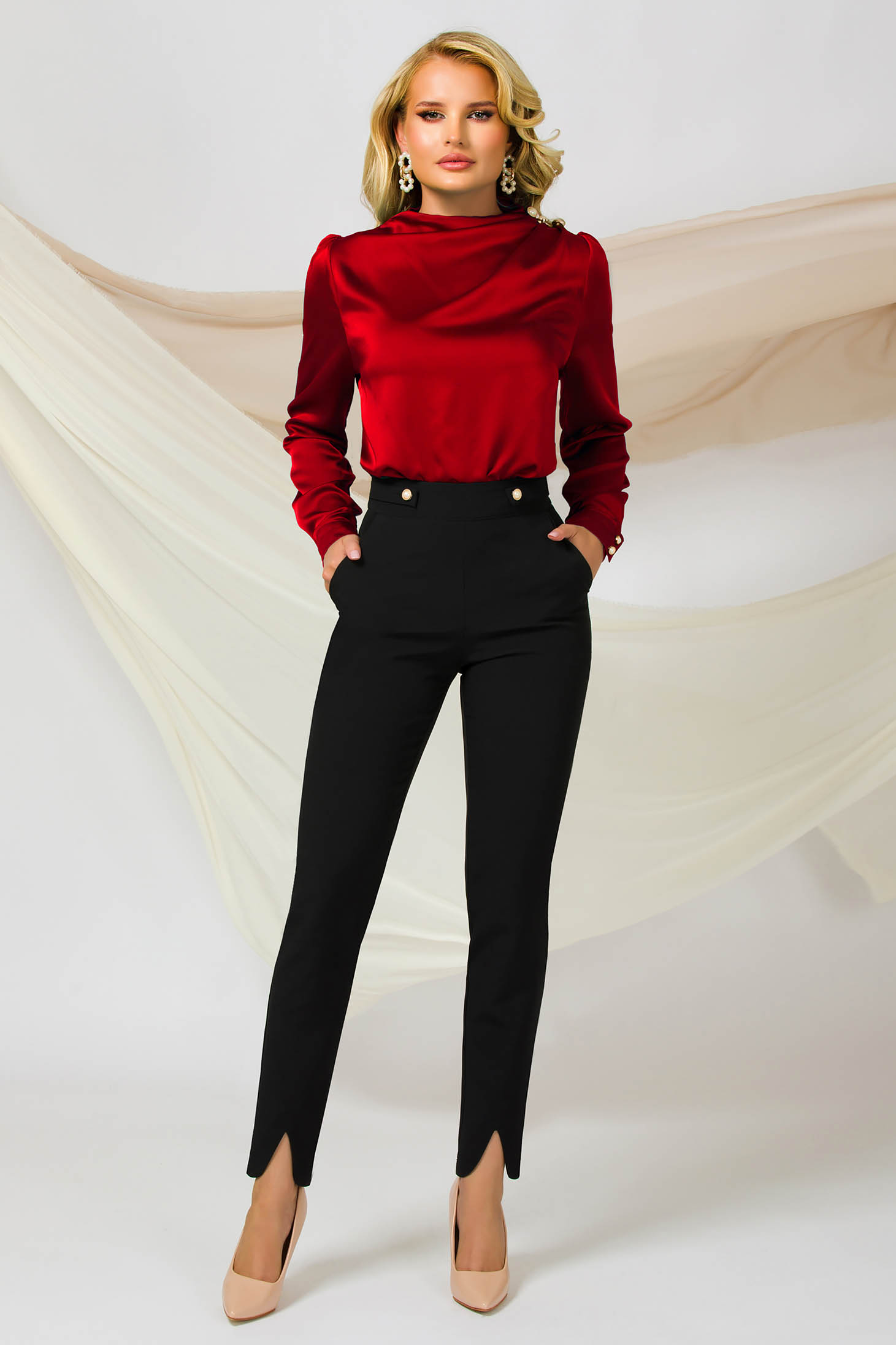 Black trousers conical high waisted pearls