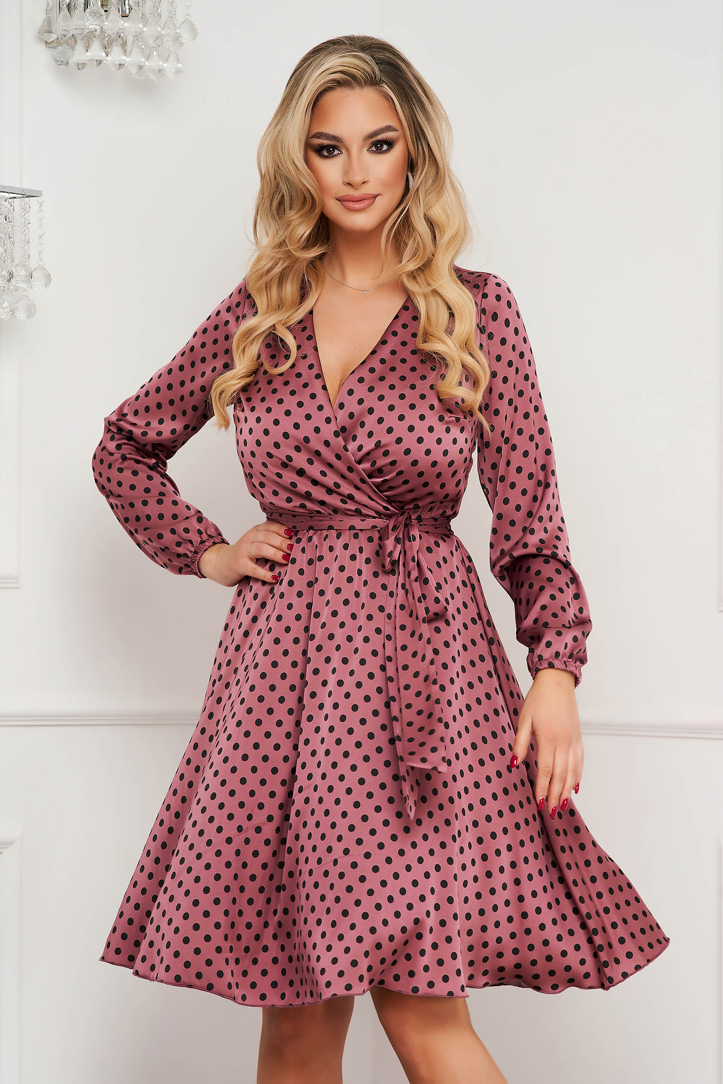 Dress cloche with elastic waist from satin midi - StarShinerS