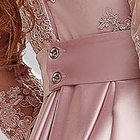 Púder rózsaszínű hosszú alkalmi harang ruha csipkés taft anyagból