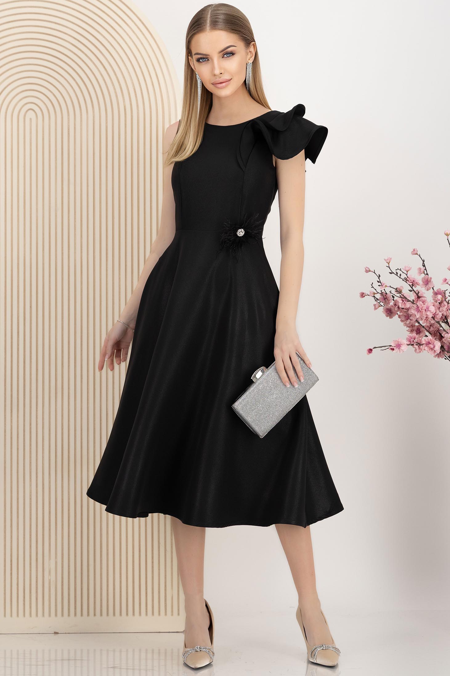 Rochie din stofa cu sclipici neagra midi in clos cu volanas pe umar - StarShinerS 1 - StarShinerS.ro