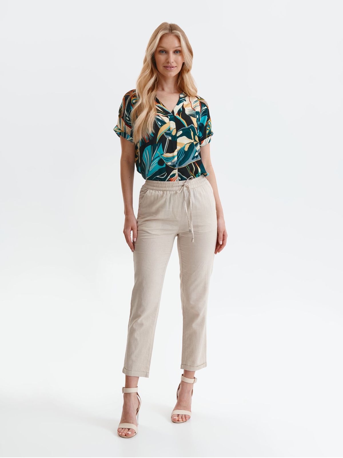 Cream trousers with pockets conical linen