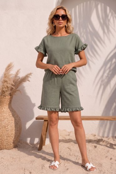 Outfit - dámské kalhoty šortky, dámská halenka