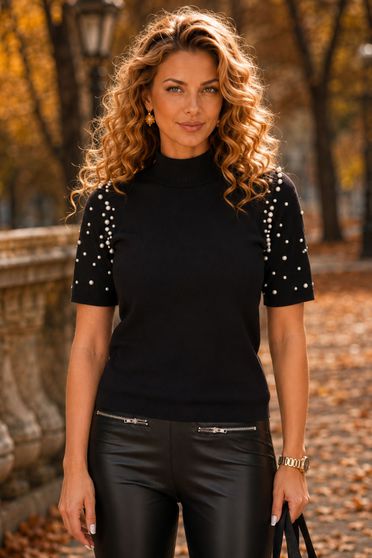 Outfit - dámská halenka, dámské kolanti, dámské tašky